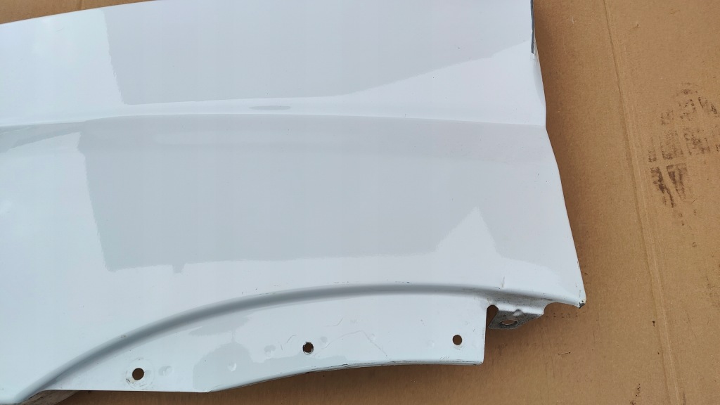 фото №5, Iveco daily крыло левый. 2018-2023.lifting. белый