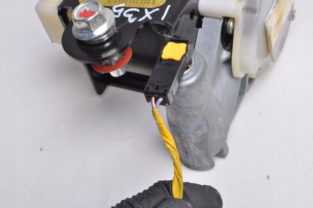 фото №10, Hyundai ix35 pas безопасности правый перед 88820-2y2009p 85843-2y000