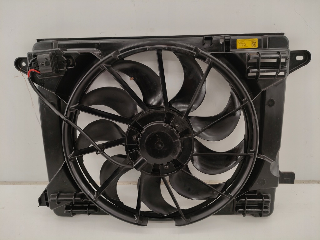 Купити Вентилятор радіатора ssangyong 21320-37200