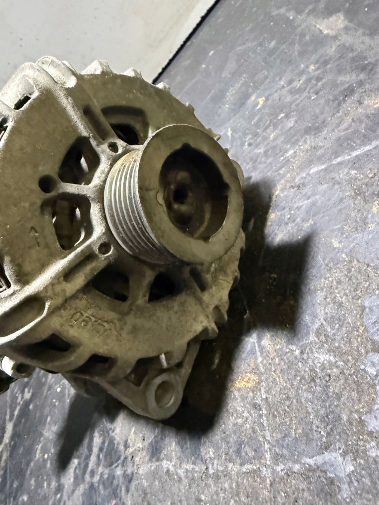 фото №9, Peugeot 3008 citroen ds4 1.6 e-hdi запуск стоп генератор 9675753680