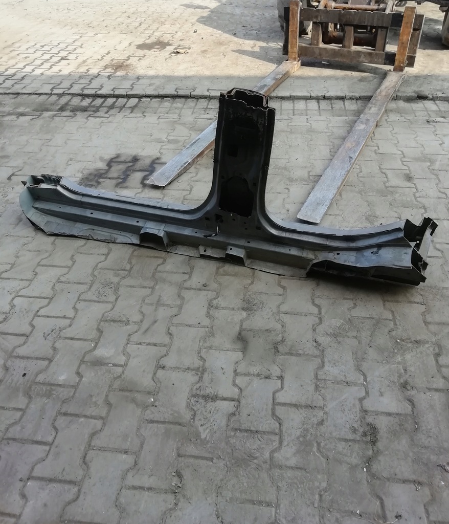 фото №5, Поріг блок двигуна правий mercedes a klasa w176