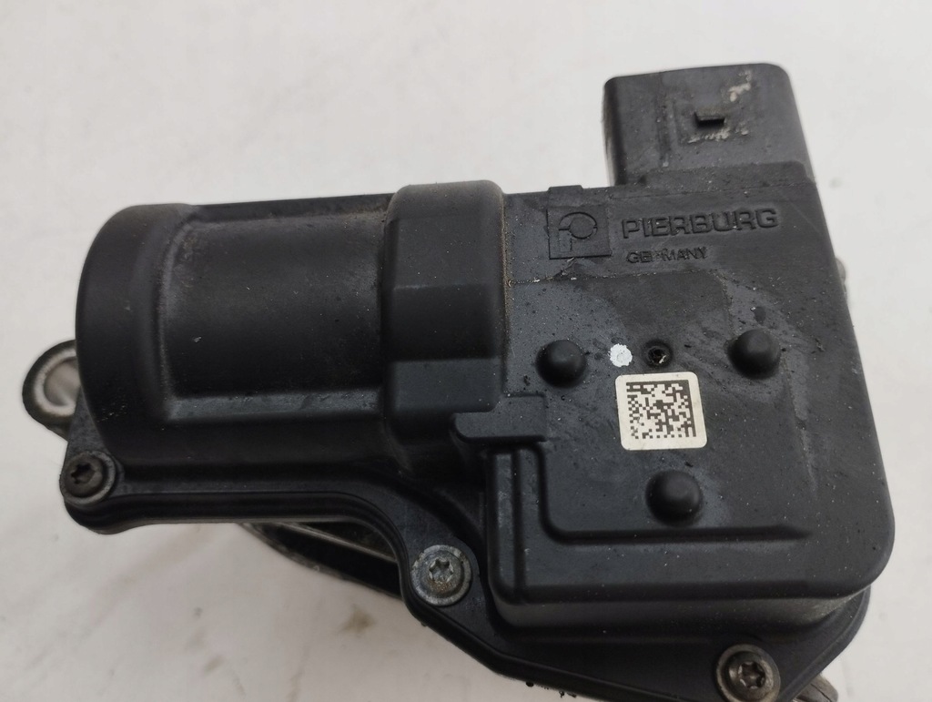 фото №7, Audi a7 s7 4g 2011 клапан дроссель