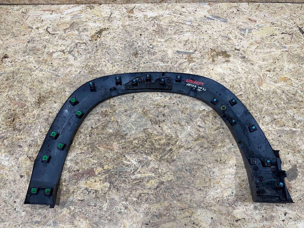 фото №8, Mazda mx30 mx-30 20- молдинг накладка na крыло правый перед передняя
