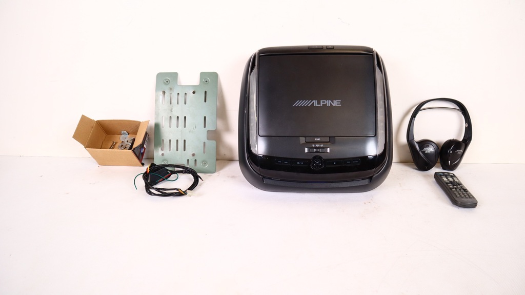 фото №1, Toyota land cruiser 200 podsufitkowy монітор alpine