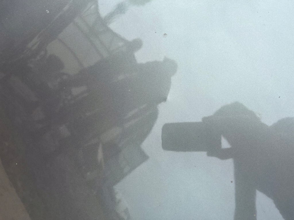 Капот крышка багажника передняя renault megane 2 2002-2005 nv603 Цена