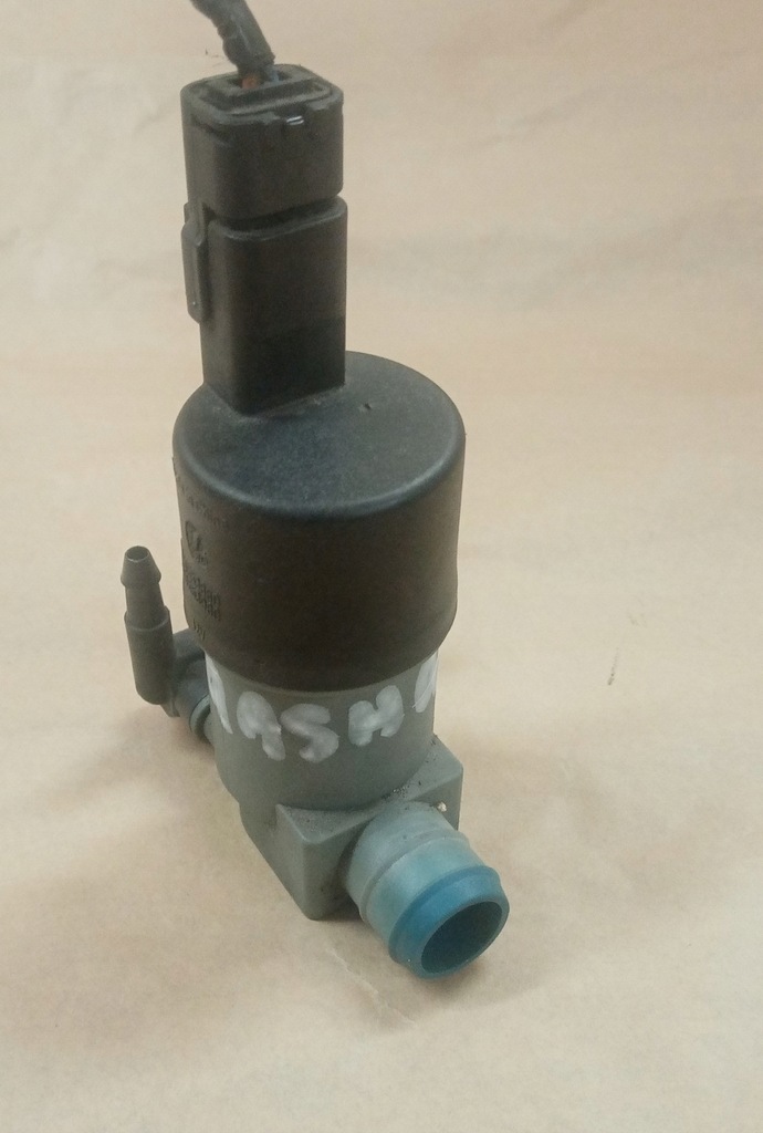 фото №1, Помпа омывателя оригинал qashqai j10 lift 12r