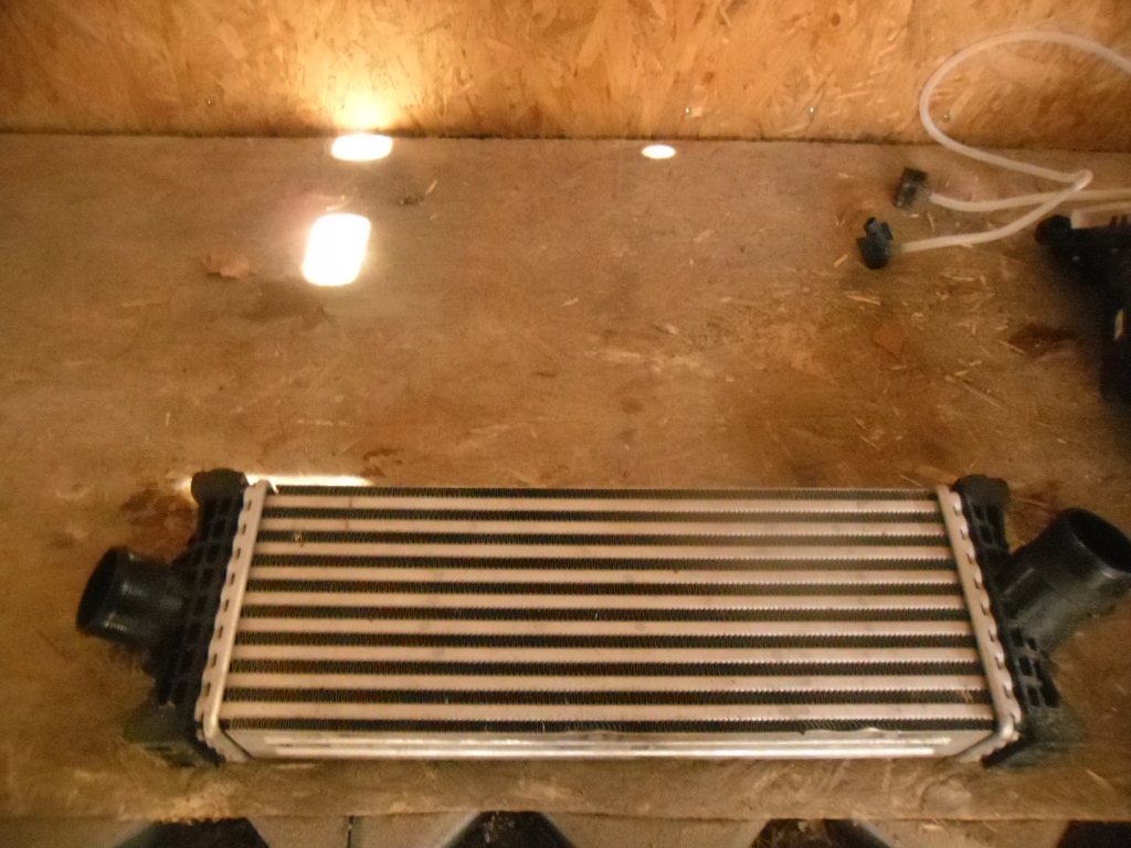 Купить Радиатор интеркулер ford gk21-6k775-af