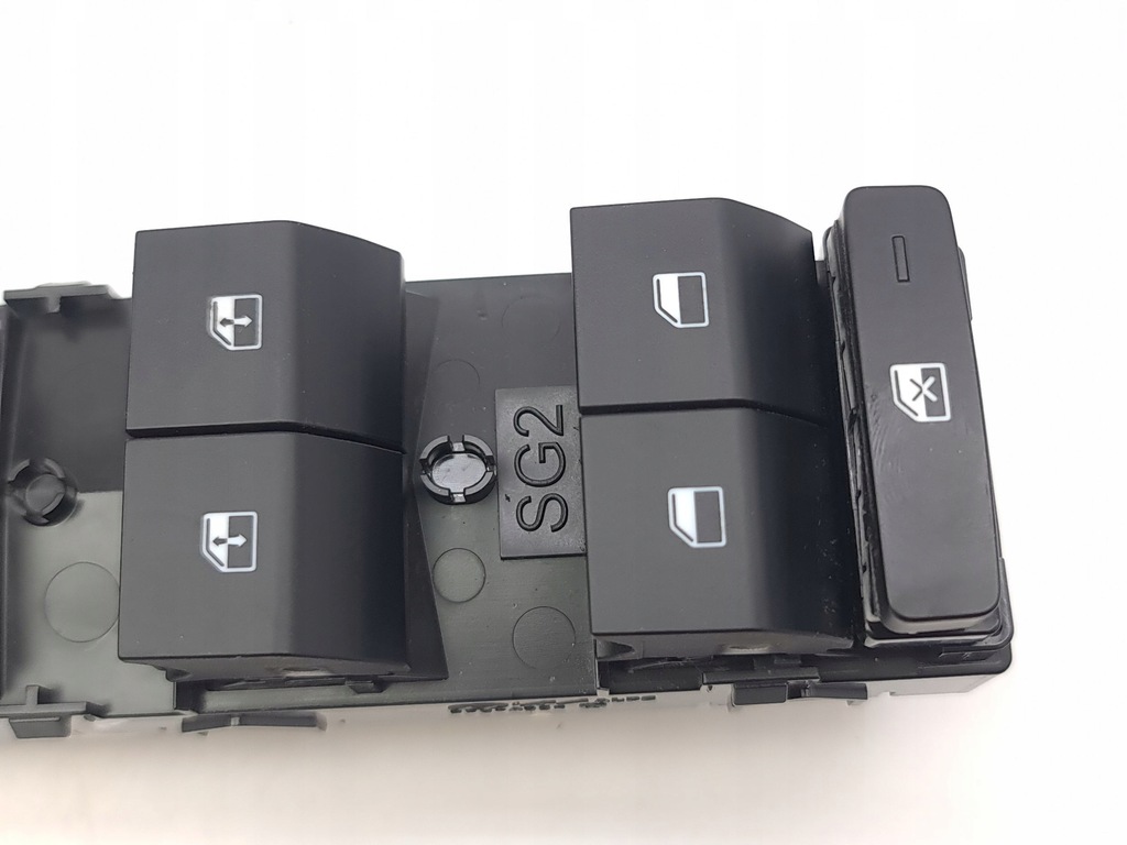 фото №8, Kia niro 2024 перед сторона правая кнопки окон