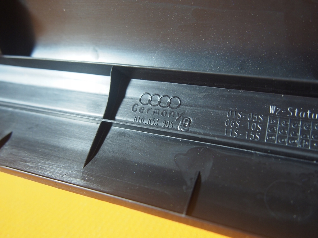 Купить Audi a5 8t обшивка порог перед левая 8t0853905b