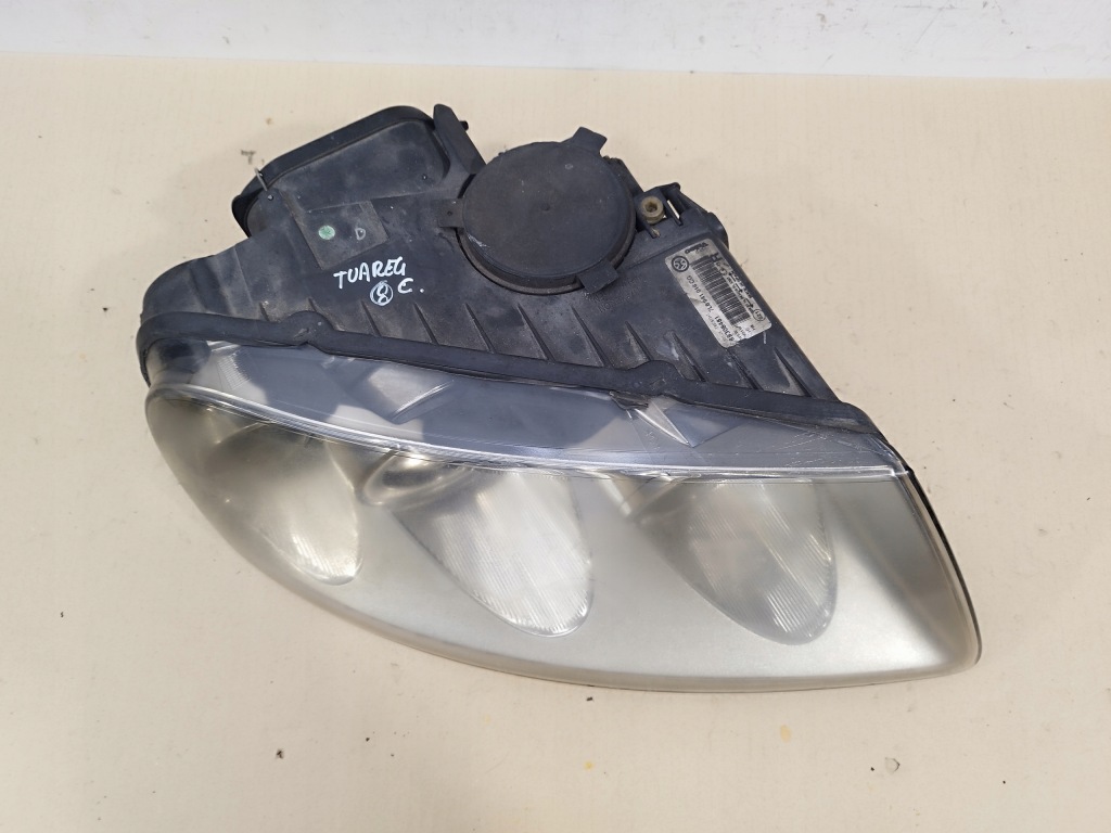 фото №2, Лампа правая перед передняя vw touareg i 2002-2006 r-line