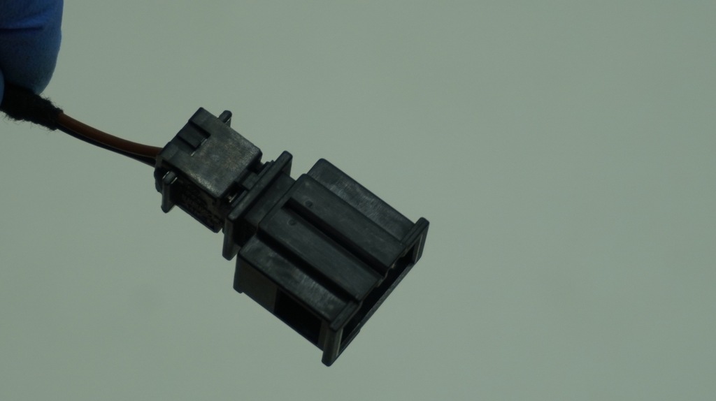 фото №12, Audi volkswagen штекер колодка соединитель 3b0972732