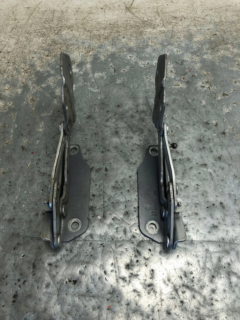 фото №1, Петлі капот vw caddy 2k5823301 2k5823302