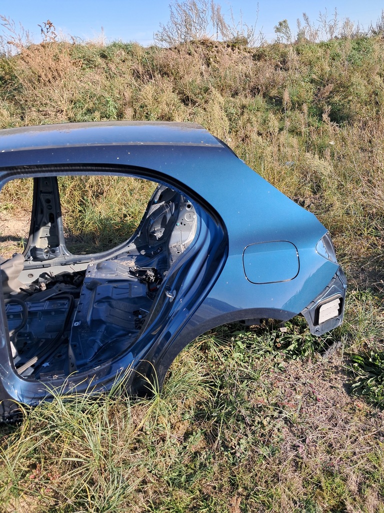 фото №1, Четверть крыло левый задняя mercedes a klasa w177