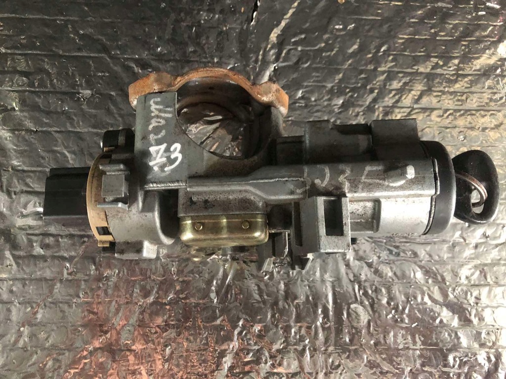 фото №1, Замок запалювання з ключ mazda 323f bj 98r