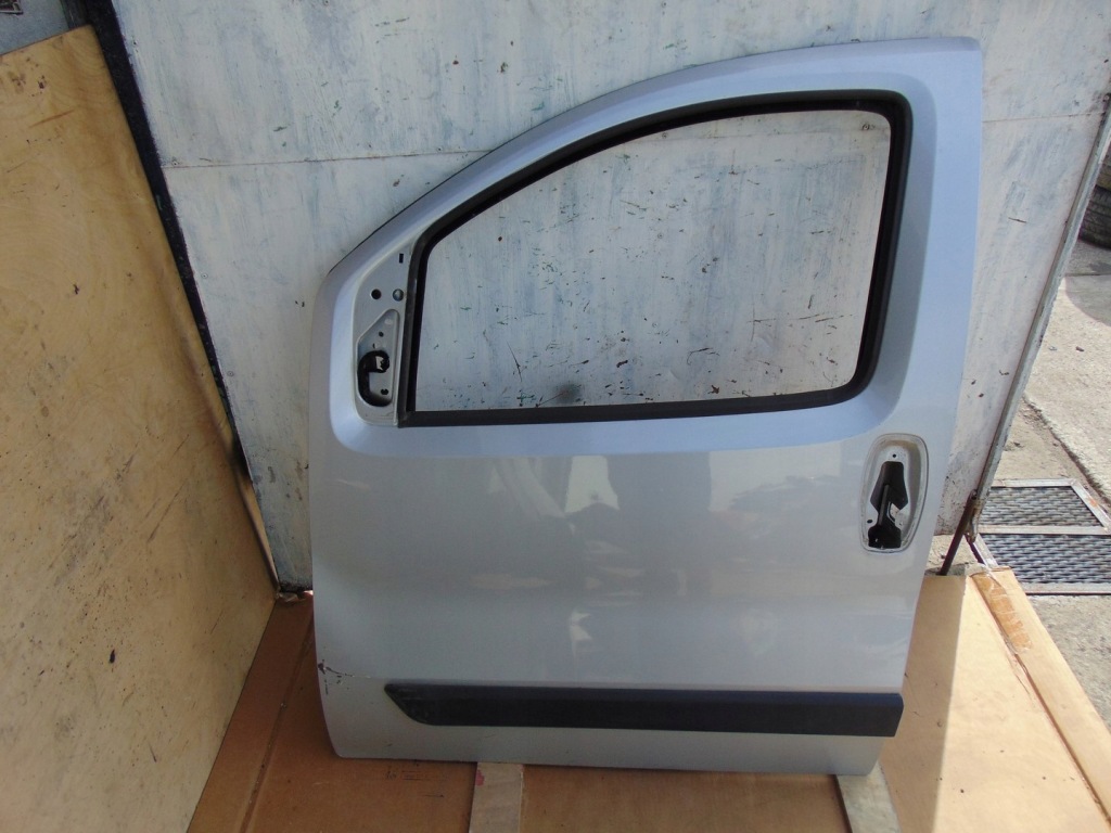 фото №2, Двері лівий перед citroen nemo сріблястий