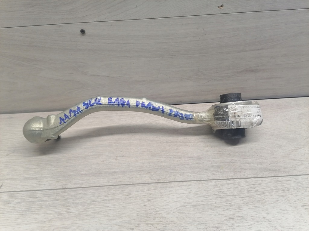 фото №1, Mercedes slk r171 рычаг правый перед - a2043302011