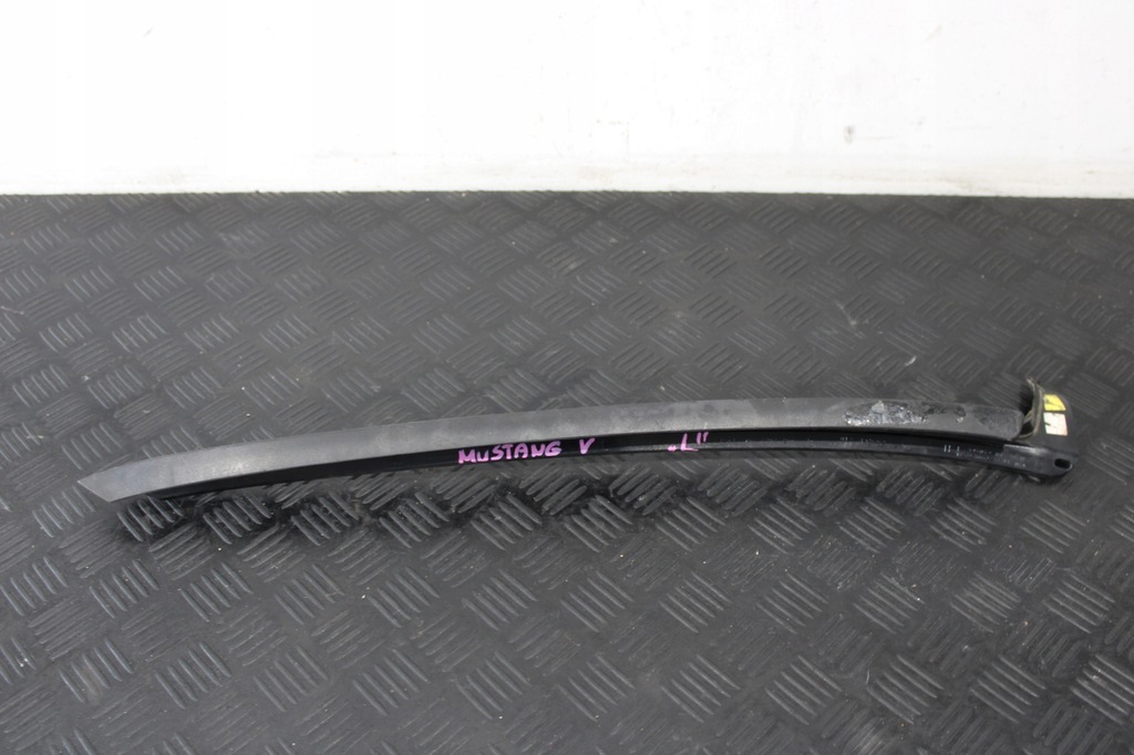 фото №1, Защита молдинг стойка левая ford mustang v 5 4r33-7602565al