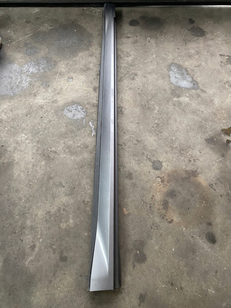 фото №1, Audi a8 4n d5 молдинг порог левая lx7h