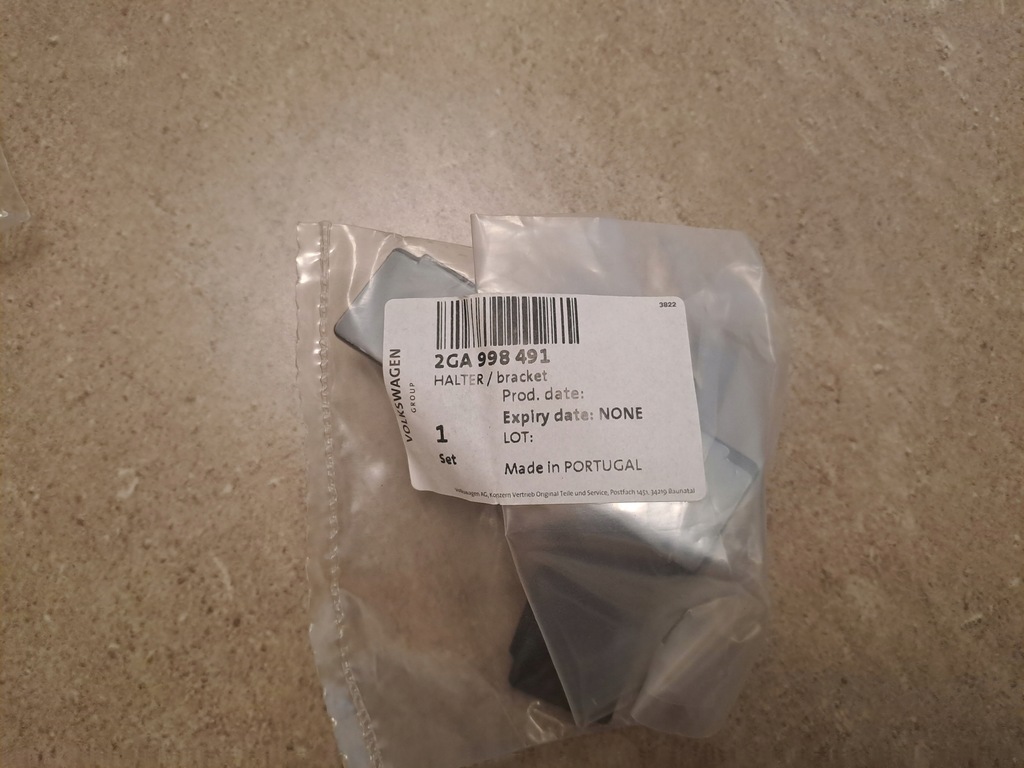 фото №1, Набор креплений датчиков pdc vw t-roc 2ga998491 2szt.