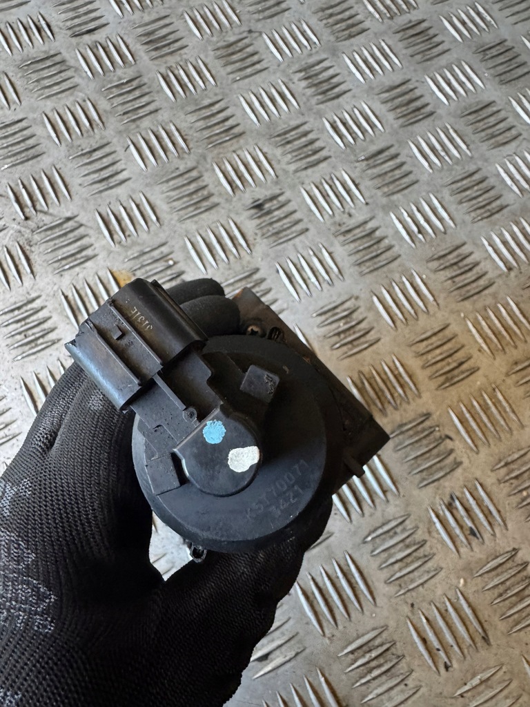 фото №7, Mitsubishi pajero iii 99-06 3.2 did 4m41 клапан egr k5t70071