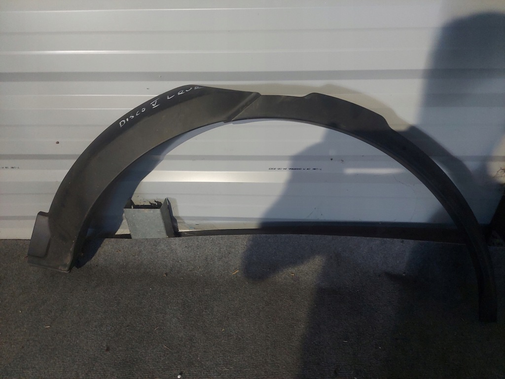 фото №1, Молдинг крыла левый задняя lr l462 discovery v