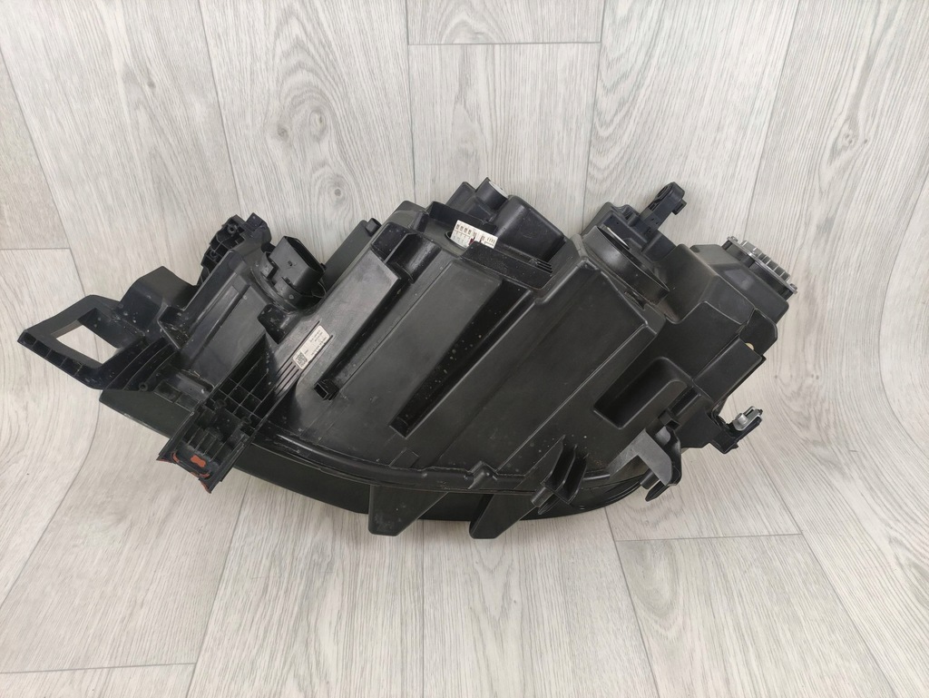 фото №8, Vw volkswagen id.4 лампа правий перед 11b941006a eu