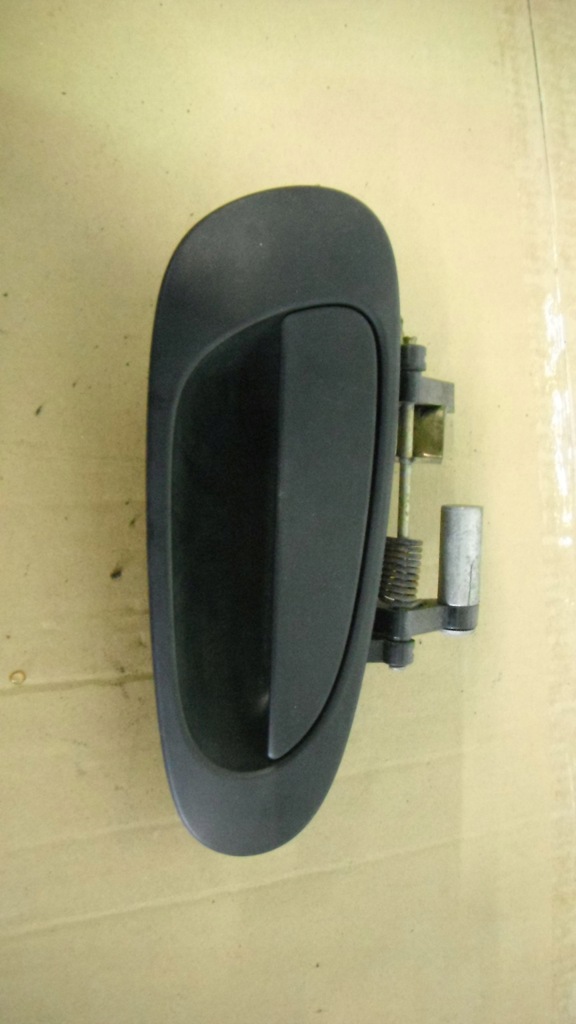 фото №1, Honda civic 7 vii 5d 00-06 ручка правый задняя