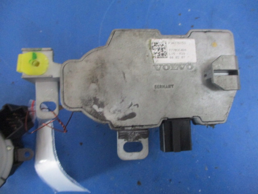 фото №8, Volvo s40 ii замок зажигания 30737157 2 ключи блокировка p30776153