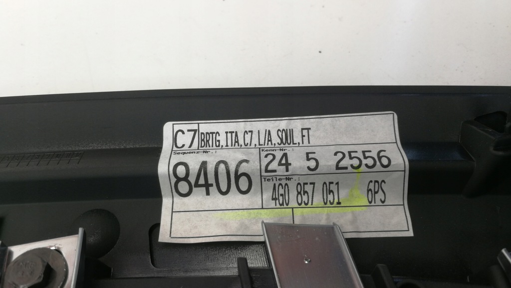 фото №7, Молдинг верхний консоли панели audi a6 c7 4g0857051