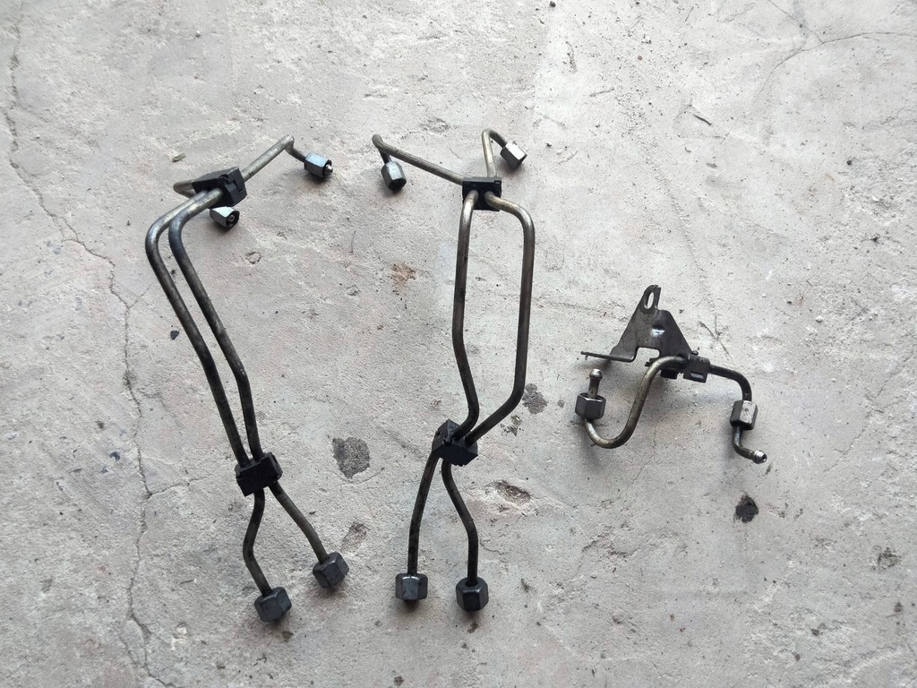 фото №1, Провода топливные c4 picasso i 1.6 hdi