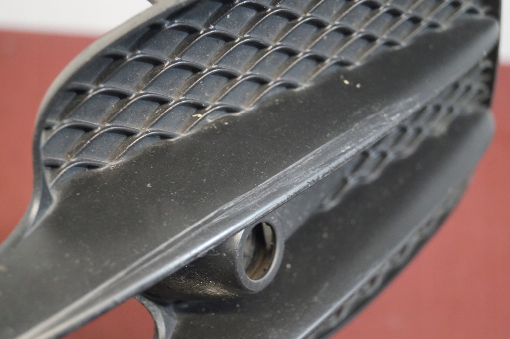 Решётка бампера левое  перед mercedes glc amg w253 Недорого