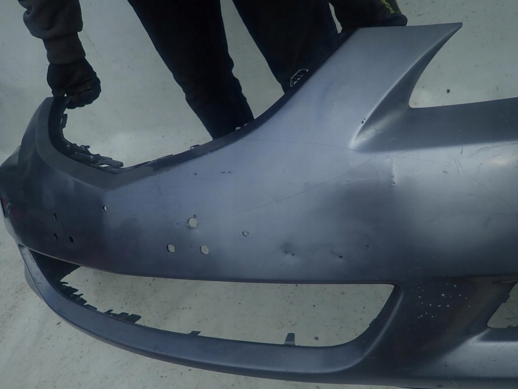 Mazda 3 i sedan 03-06 бампер перед sprysk Оригинал