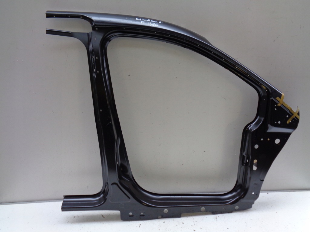 фото №1, Блок двигателя правый передний порог ford transit courier 14- nr 43850