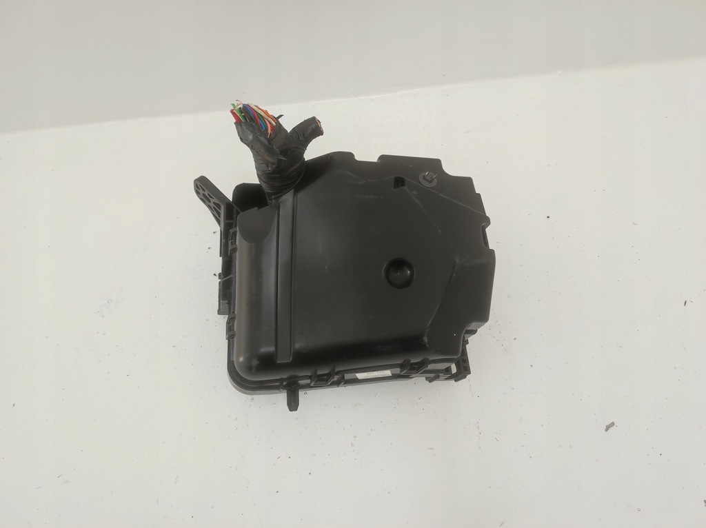 фото №9, Коробка корпус корпус предохранителей ceed ii 2