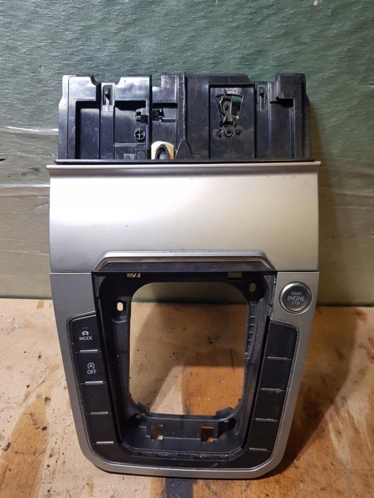 фото №1, Попільничка рамка передач vw passat b8 3g2863284