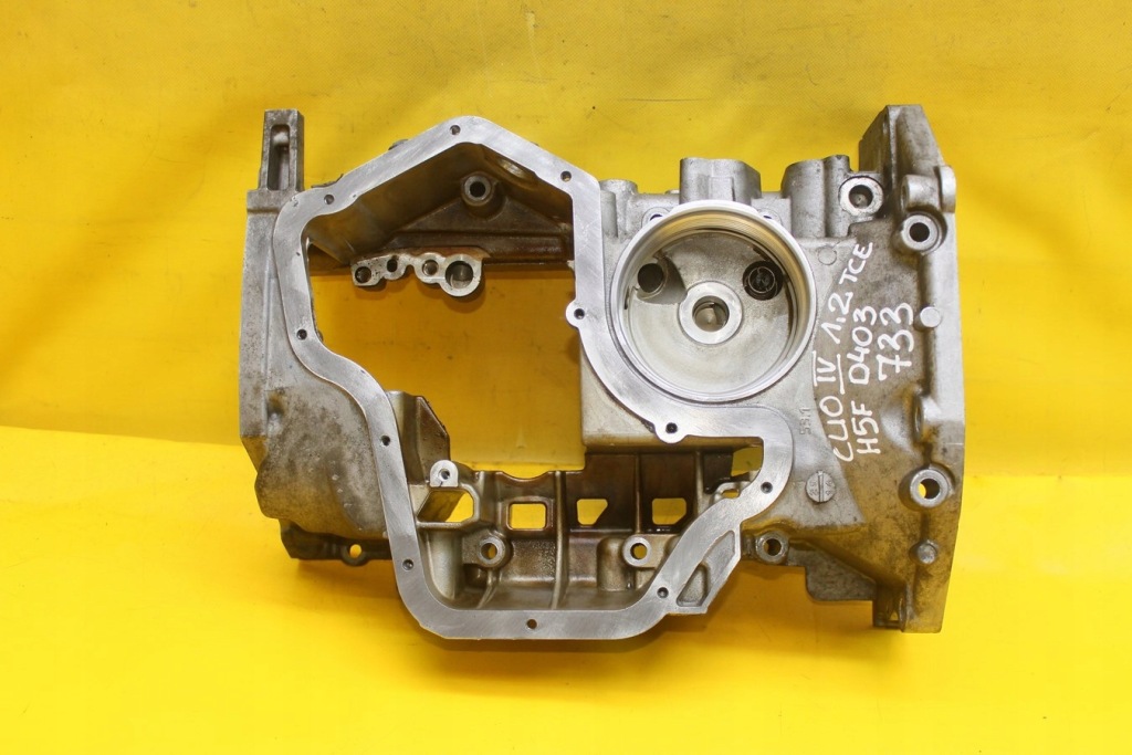 Піддон масляна clio iv dacia 1.2 tce h5f 110171000r Київ