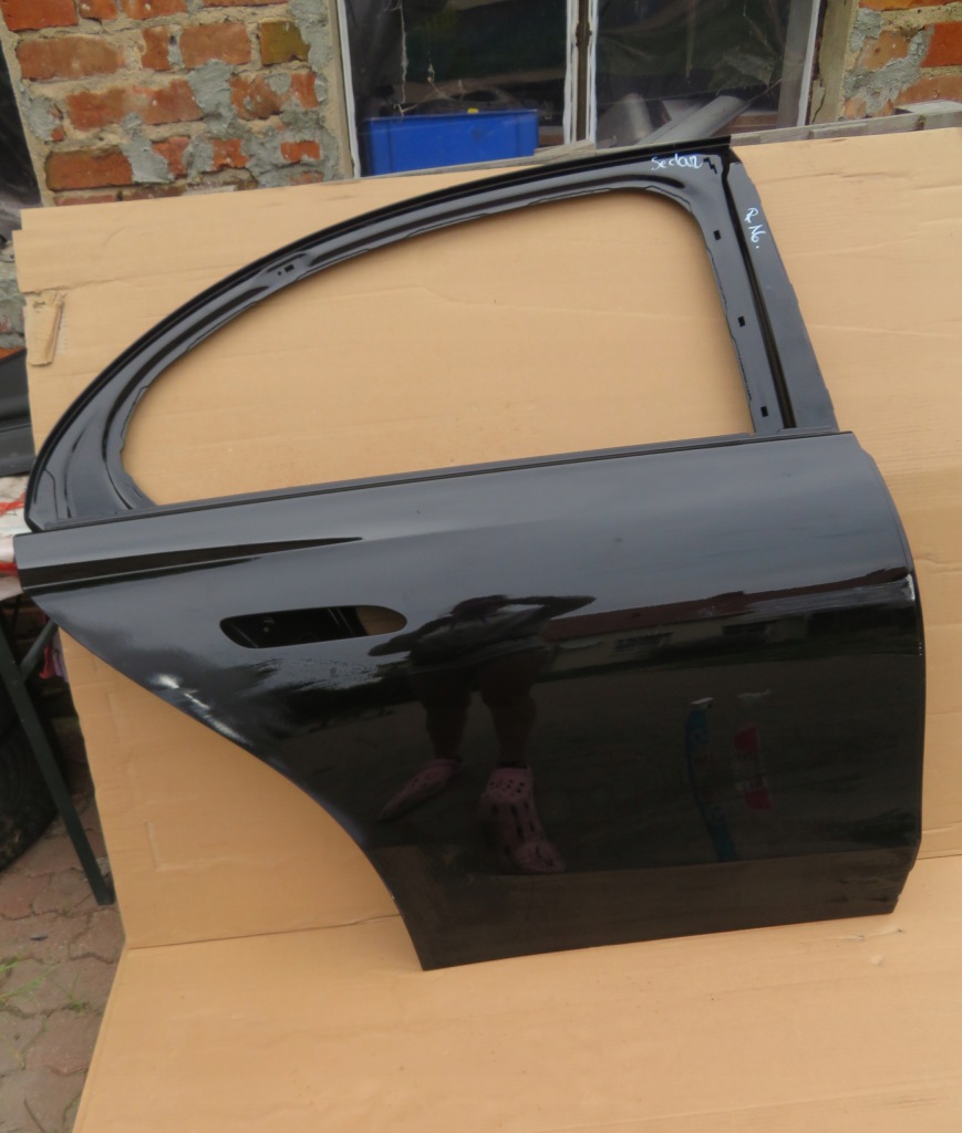 фото №1, Mercedes e-klasa w214 дверь задняя правое a2147323200
