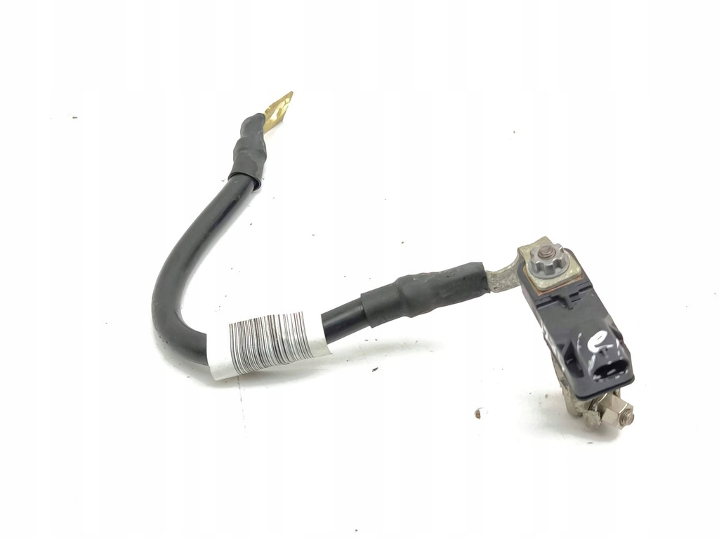 фото №8, Audi a1 2023 минус / клемма / шланг аккумулятор