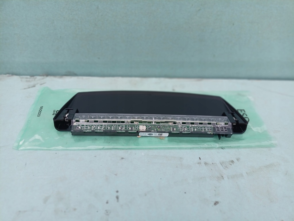 фото №1, Свет стоп-сигнал audi a8 8w5945097d