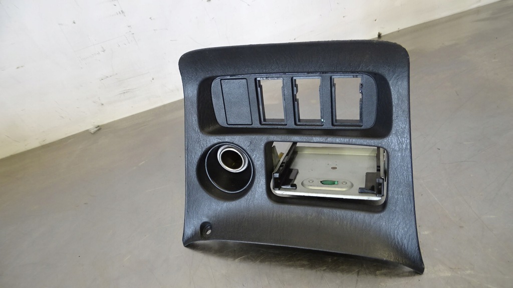 фото №1, Попільничка toyota оригінальний номер 55420-42010