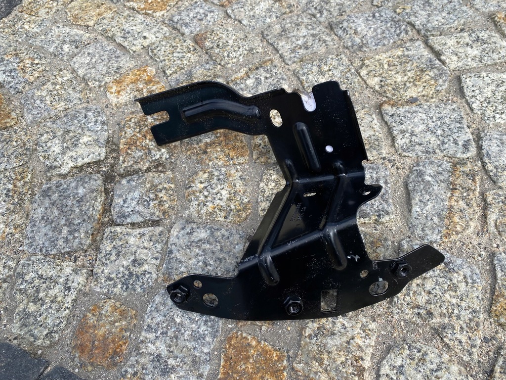 фото №8, Peugeot 2008 кронштейн кронштейн крила лівий 308768j02 оригінал новий