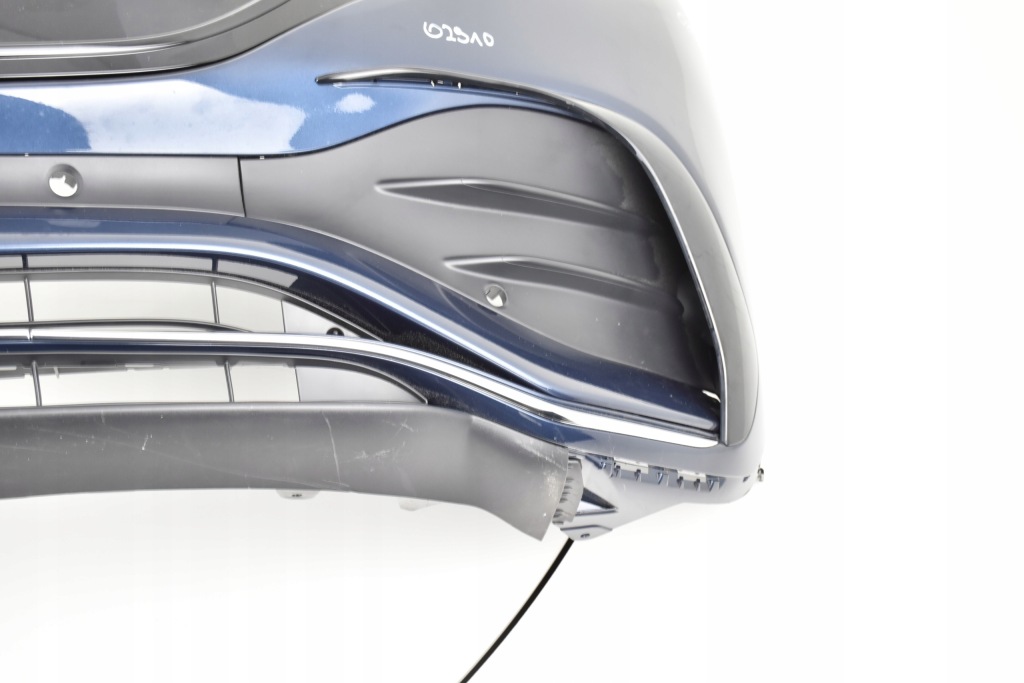 фото №10, Mercedes eqa h243 243 amg line 2021- бампер передній