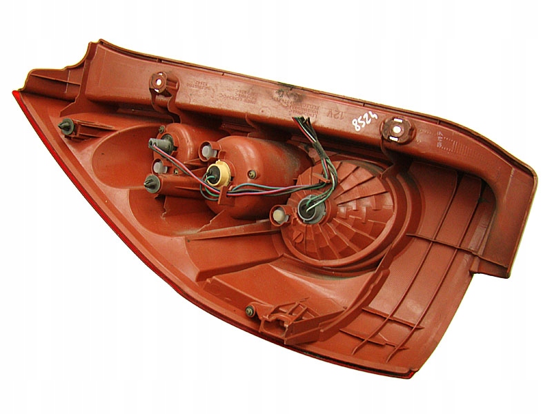 фото №4, Лампа правая задняя mazda 5 i eu