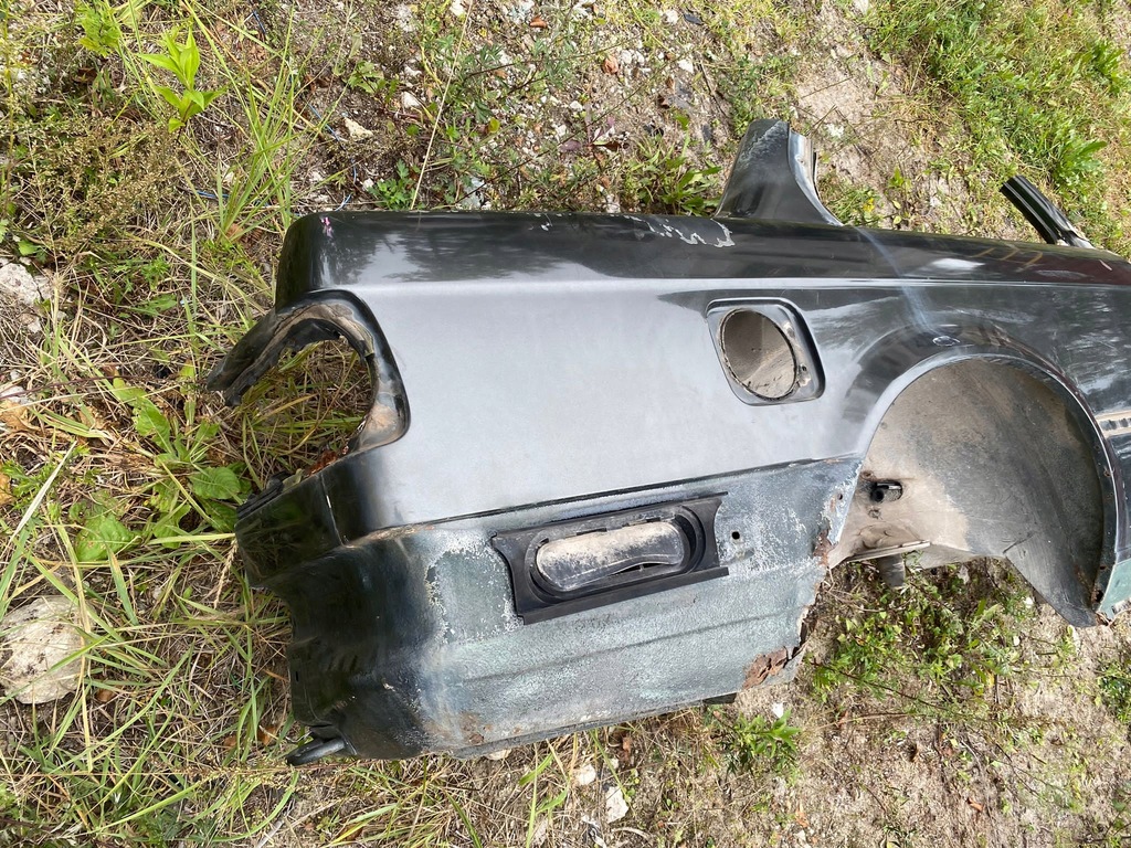 фото №8, Чверть задня права поріг bmw e30 coupe вузька лампа