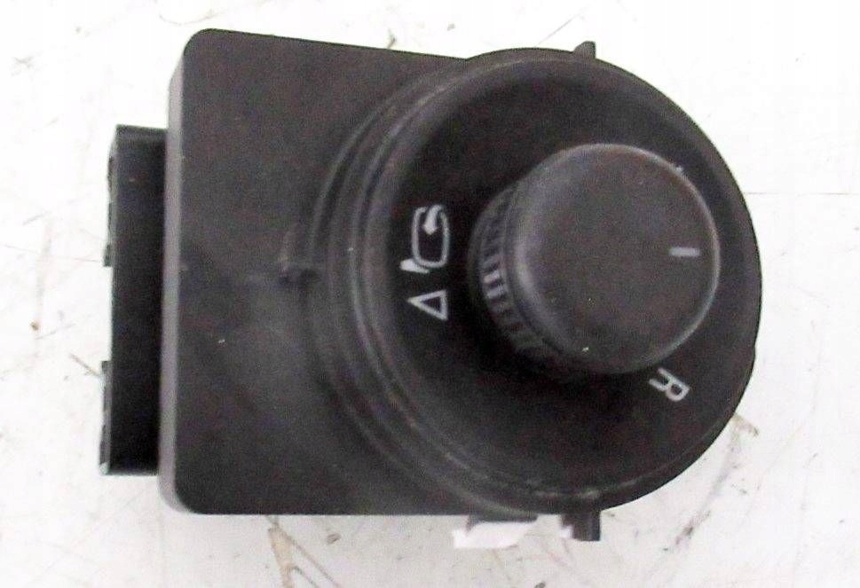 фото №1, Opel zafira c переключатель зеркал складывающихся 13408438