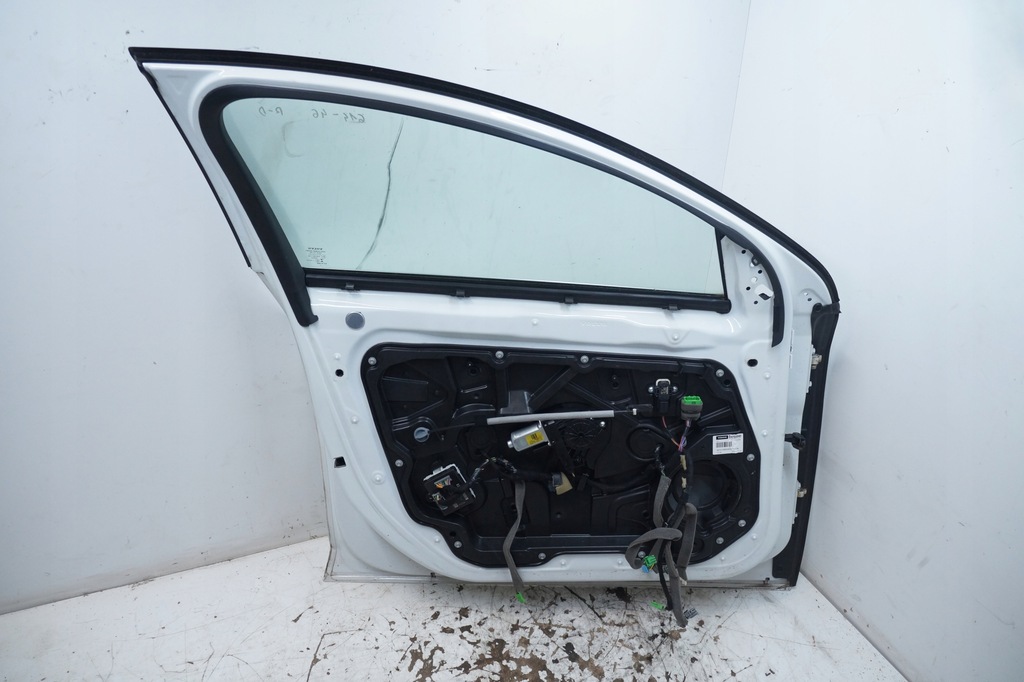 фото №6, Двері передні лівий ліва перед volvo v60 i s60 ii 614-46 r design
