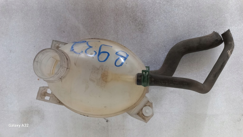 фото №1, Dacia dokker бак wyrowanwczy