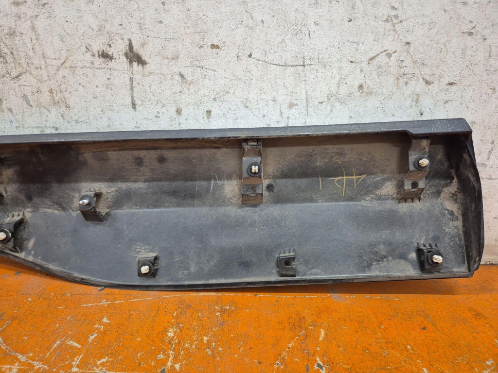 Toyota rav4 v 18-26 молдинг двері правий задній правий задня 75077-42050 Зі Шроту