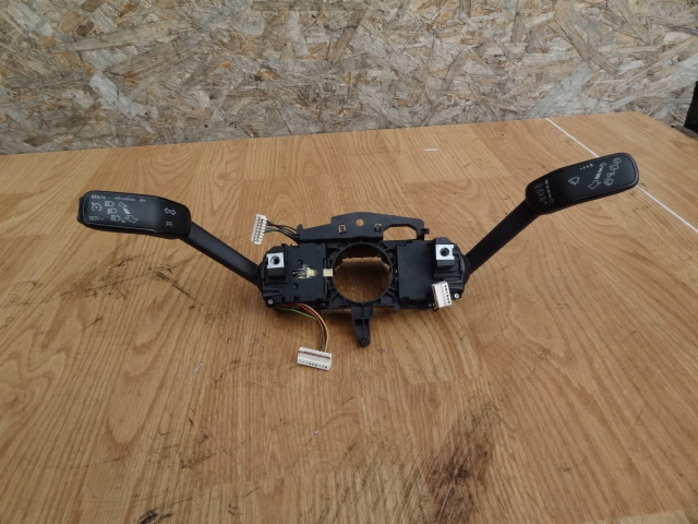 фото №1, Seat leon iii 5f 2013 перемикач комбінований org