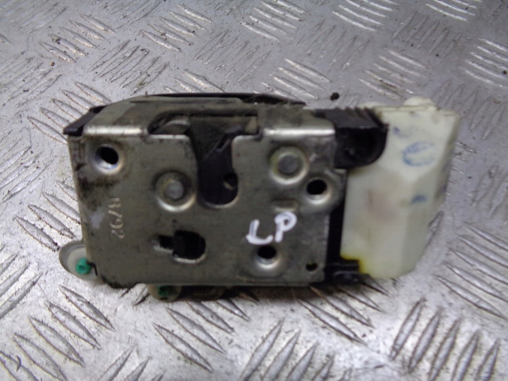 фото №1, Замок дверь левый перед alfa romeo 147